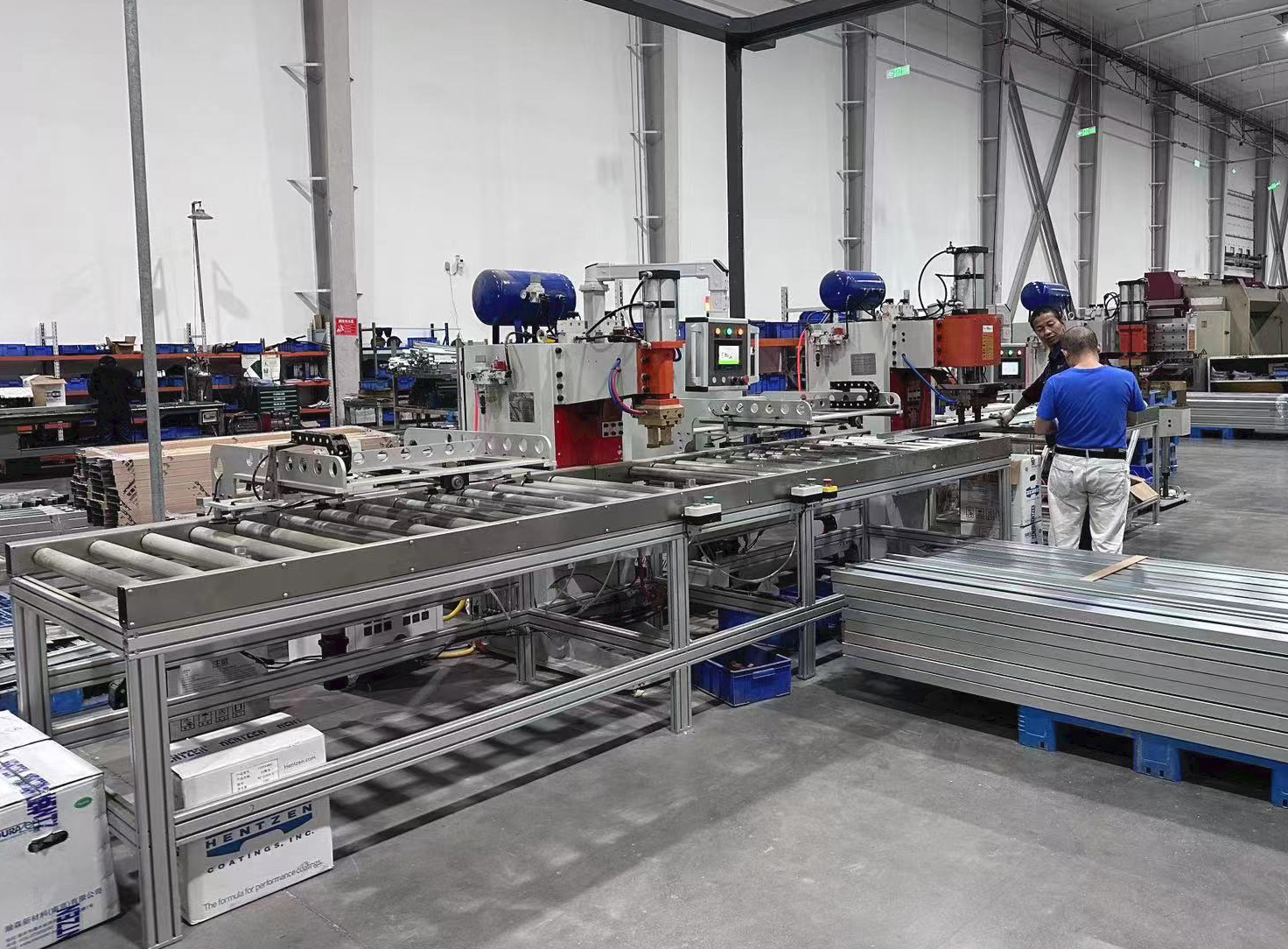 防火门焊接生产线